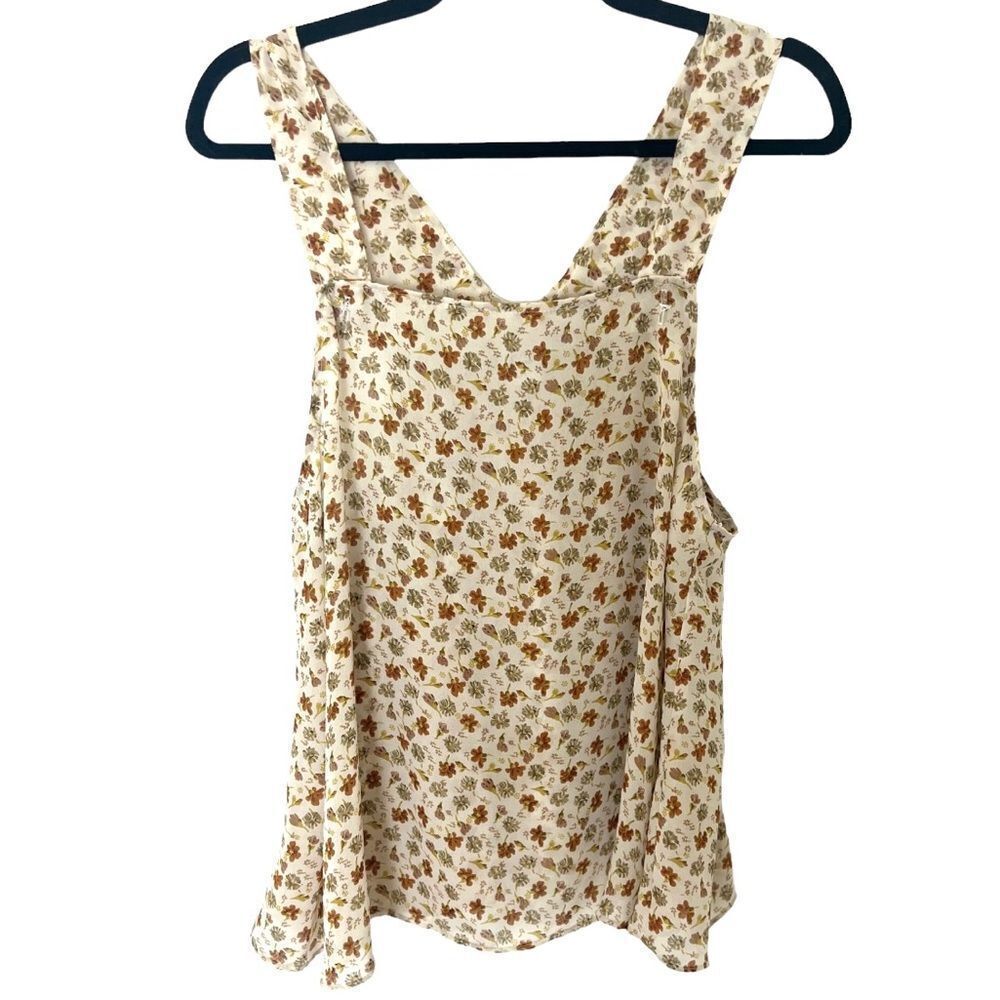 Ditsy Floral Flowy Bohemian Square Neck Tank Top